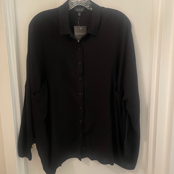 Topshop Tops - NWT Topshop Black Shirt with Dolman Sleeves Size 4